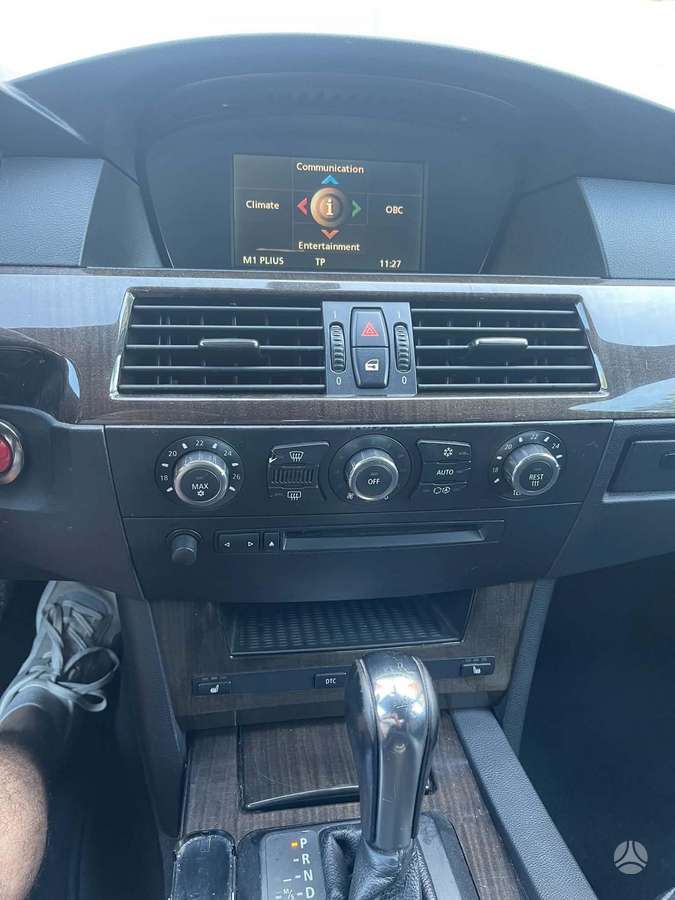 BMW 525, 2.5 l., Седан