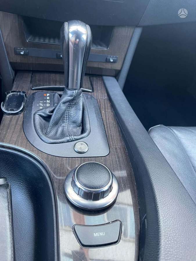 BMW 525, 2.5 l., Седан