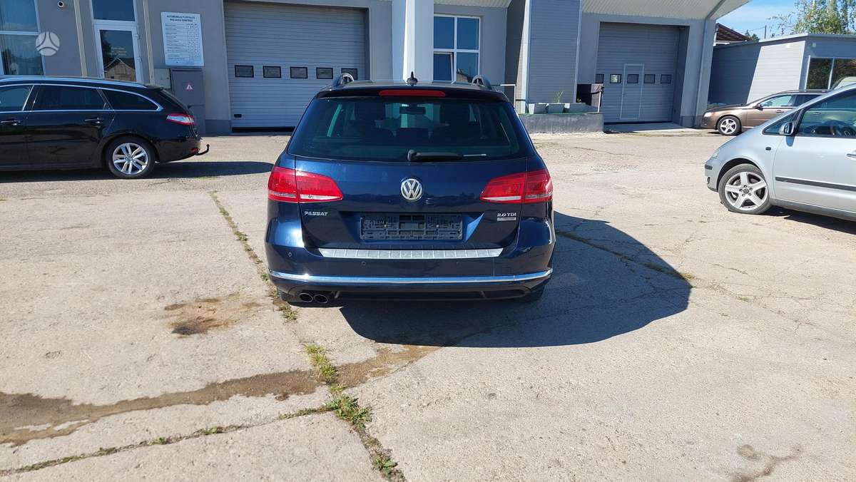 Volkswagen Passat, 2.0 l., Универсал