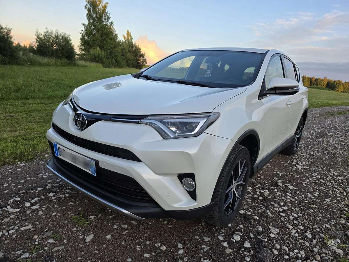 Toyota RAV4 - 5
