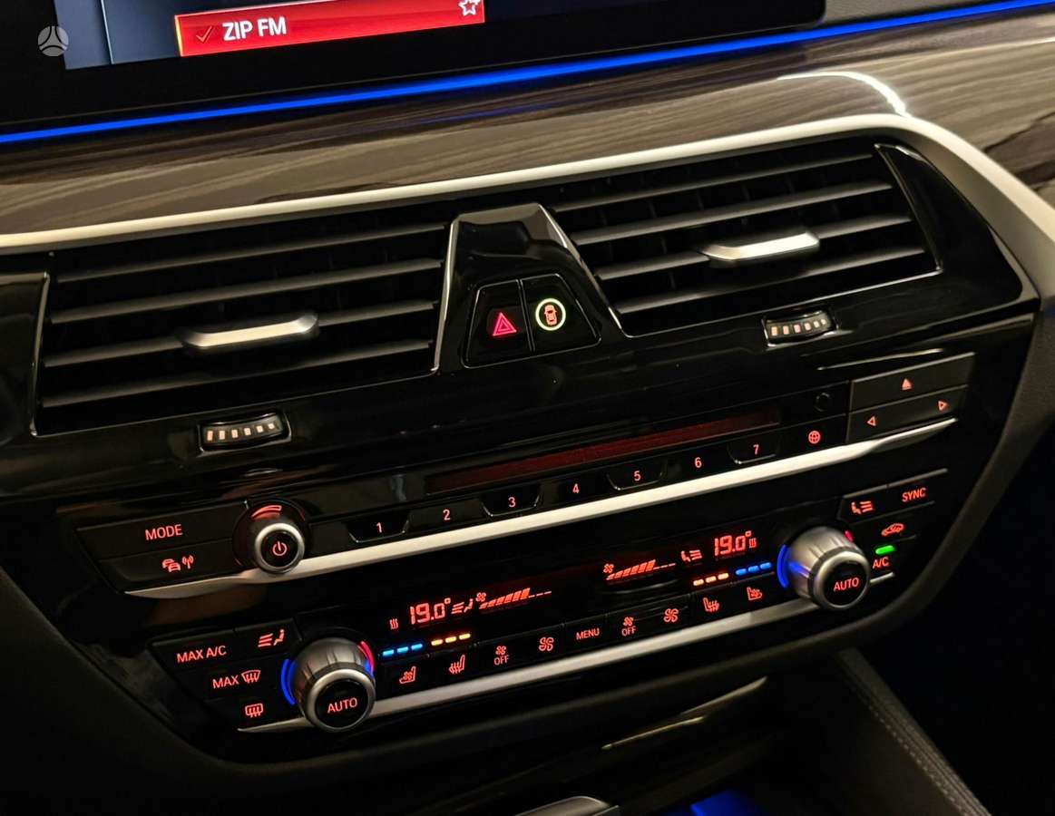 BMW 530, 3.0 l., Седан