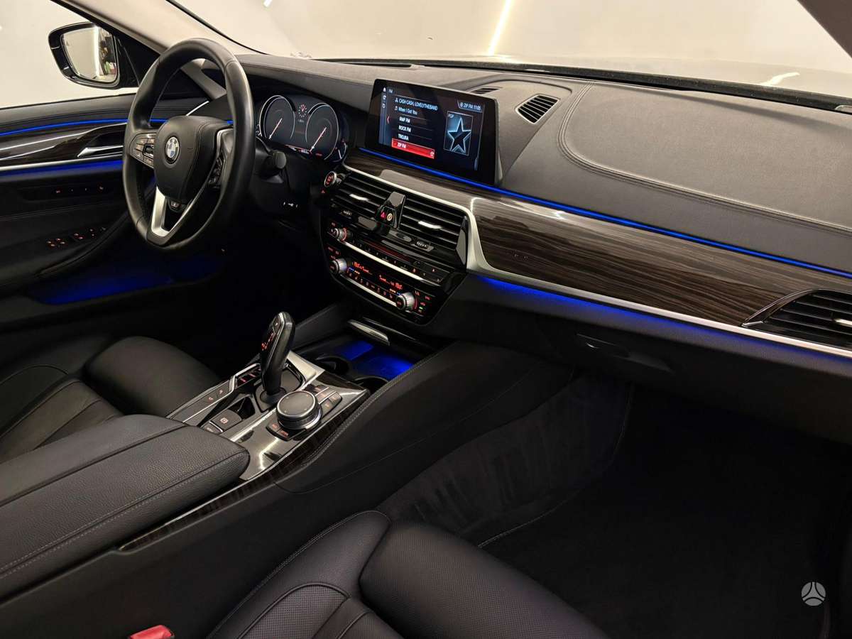 BMW 530, 3.0 l., Седан