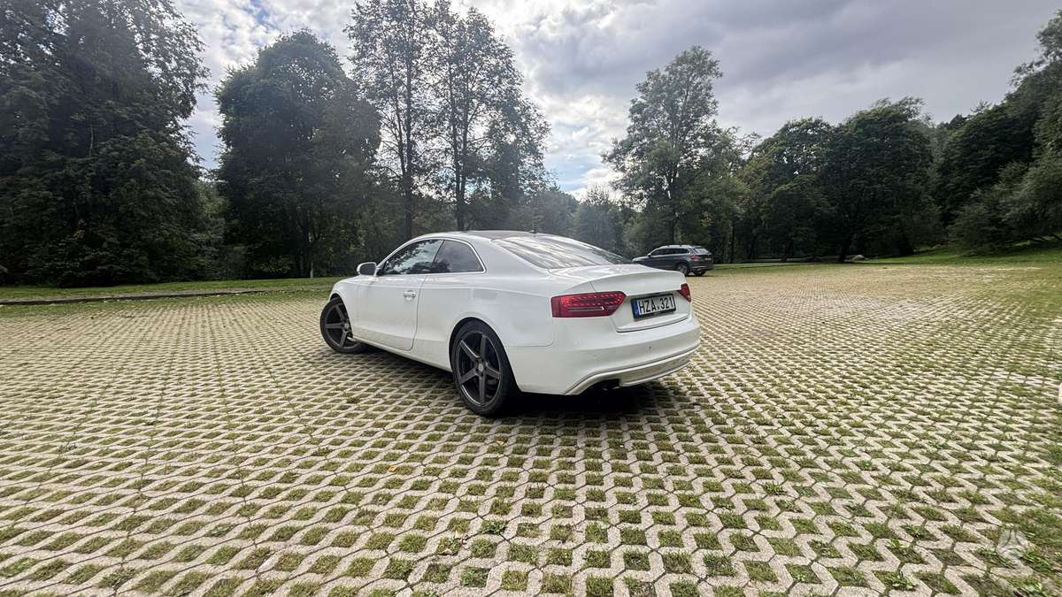 Audi A5, 2.0 l., Седан