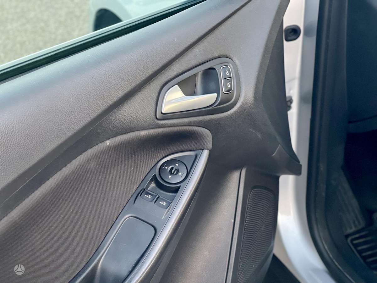 Ford Focus, 1.0 l., Универсал