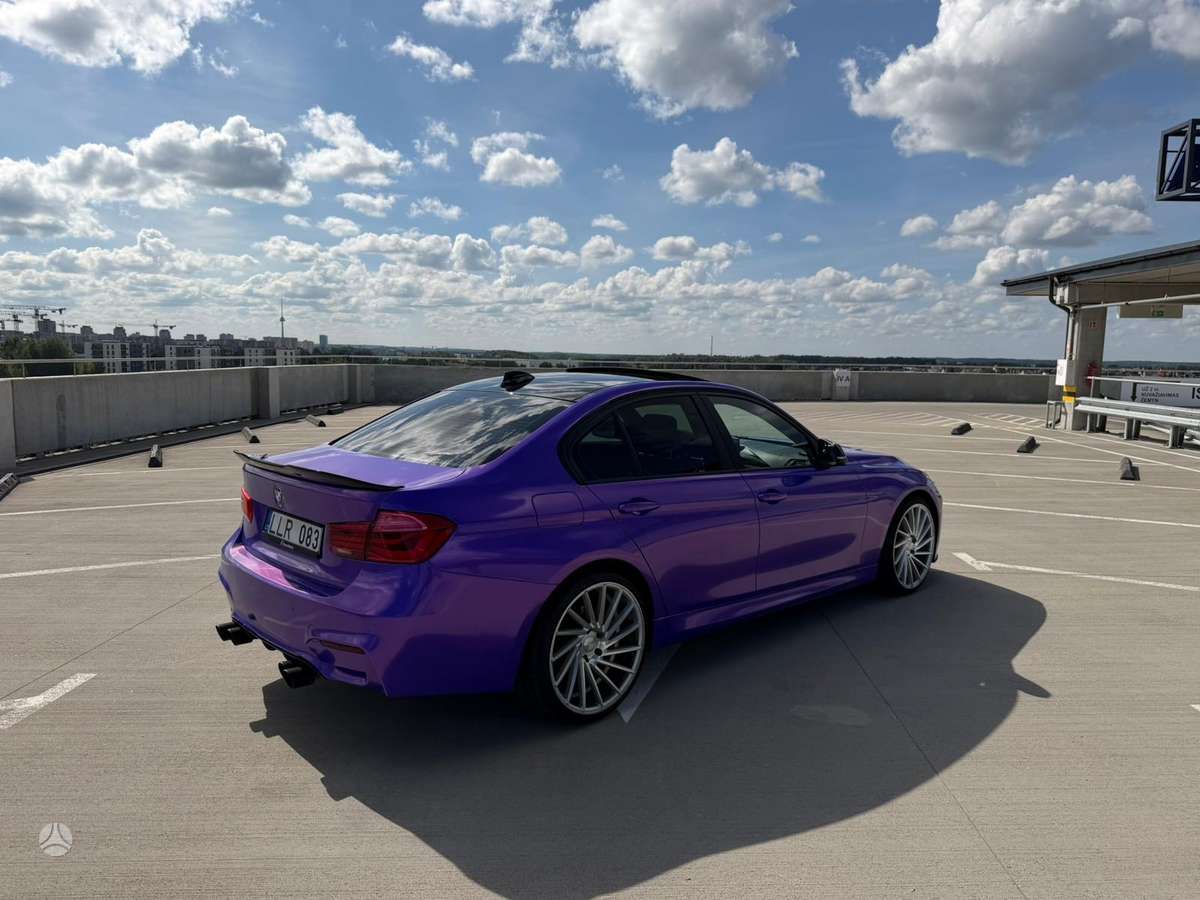 BMW 320, 2.0 l., Седан