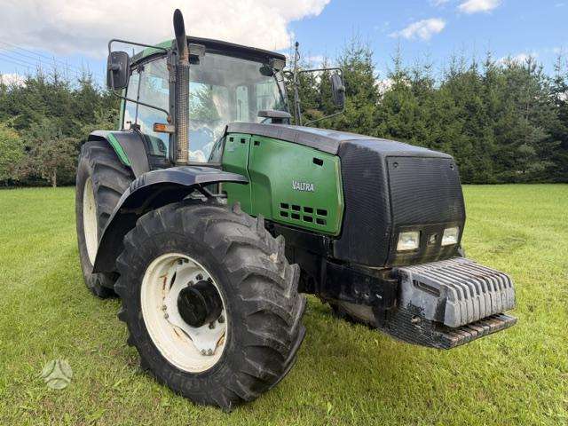 Valtra Valmet 8450 Mega, tractors