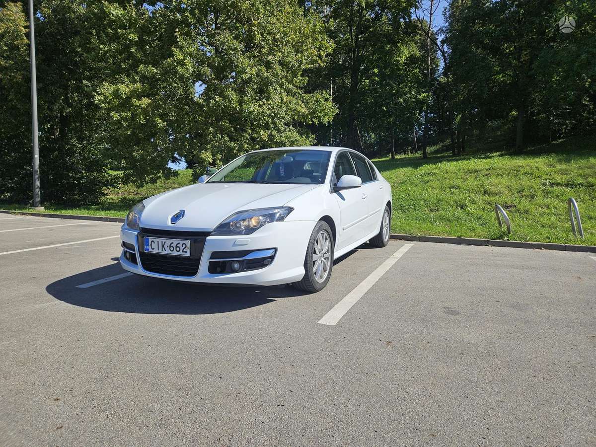 Renault Laguna - 1