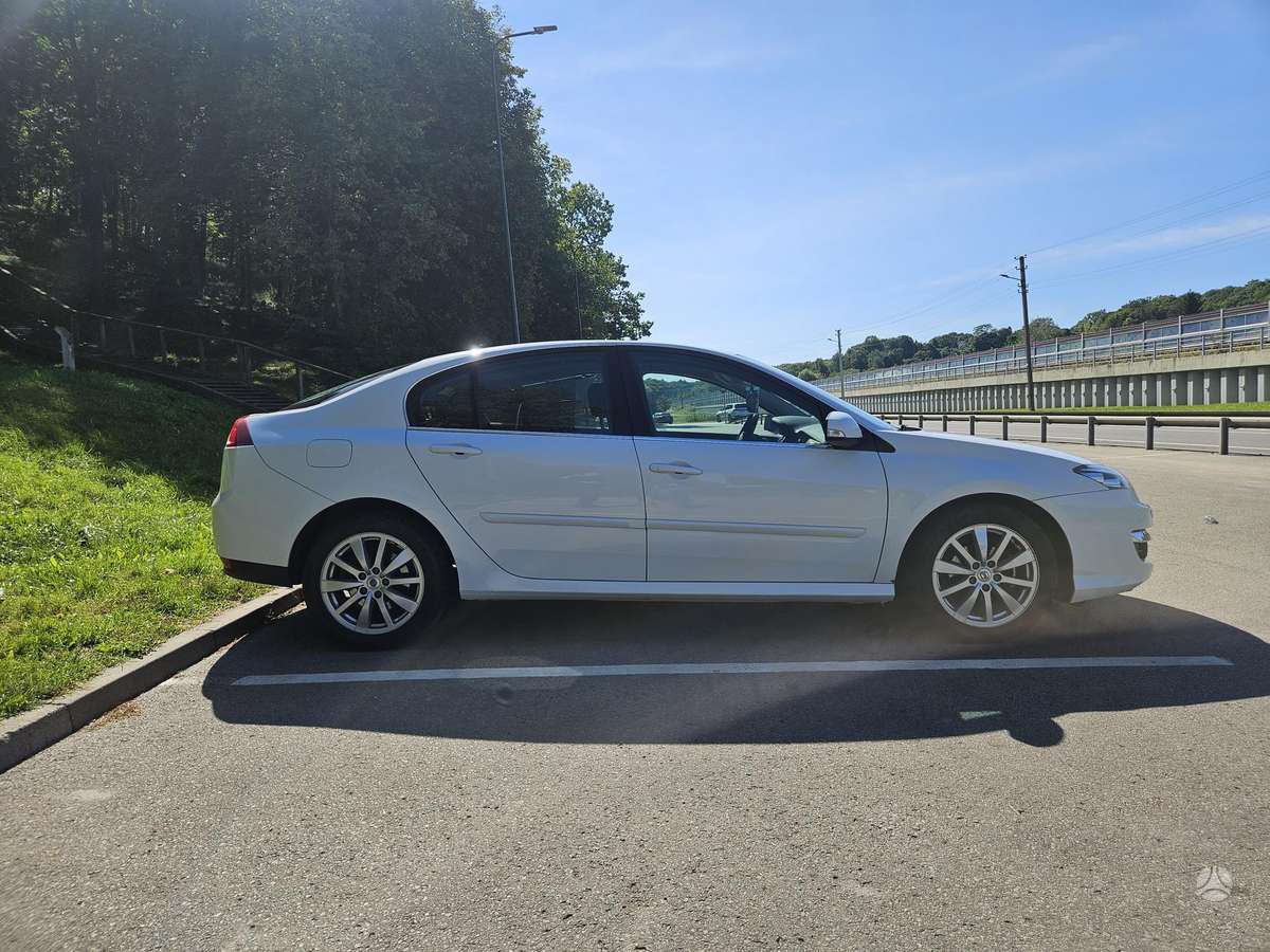 Renault Laguna, 1.5 l., Седан