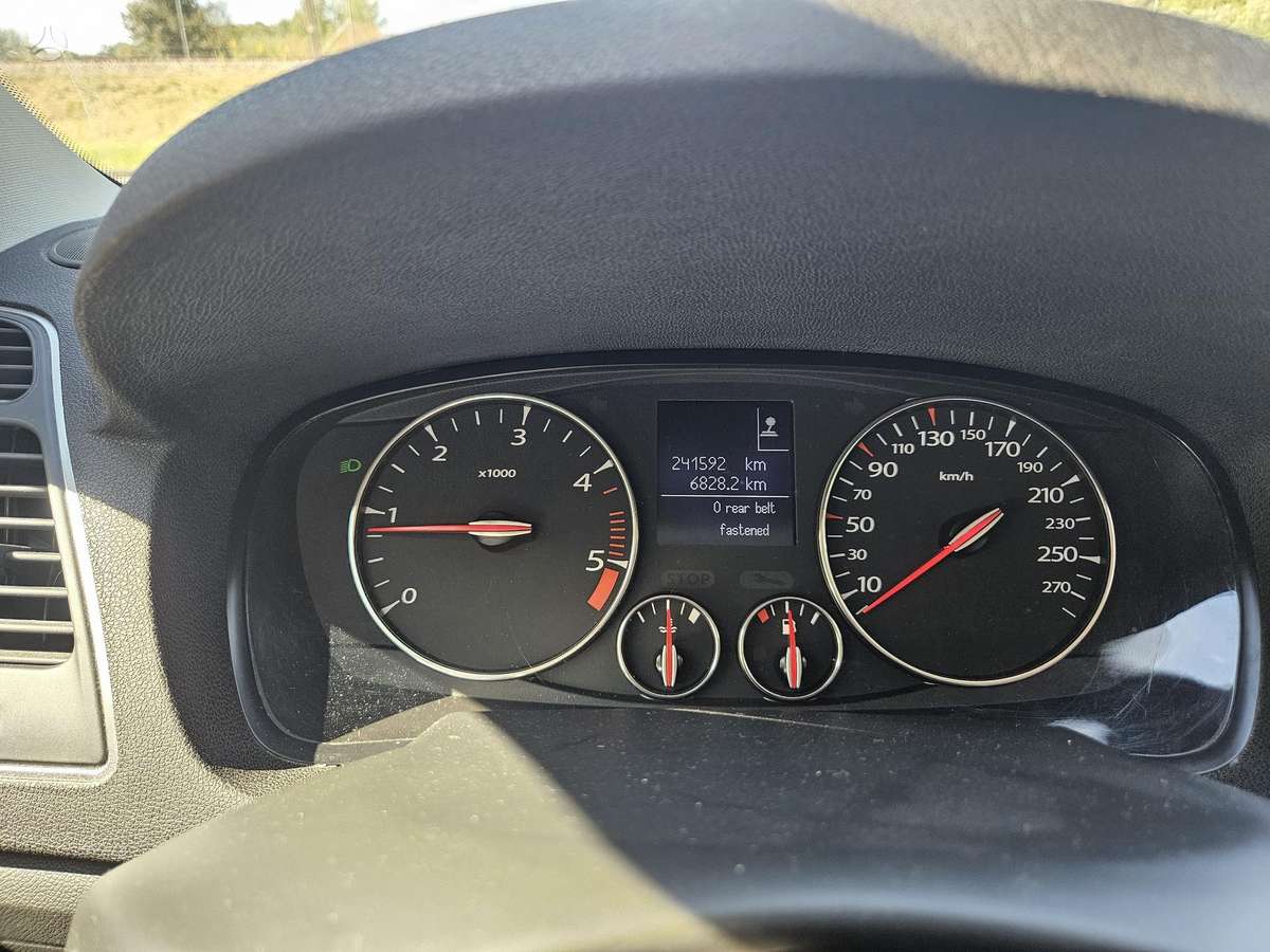 Renault Laguna, 1.5 l., Седан