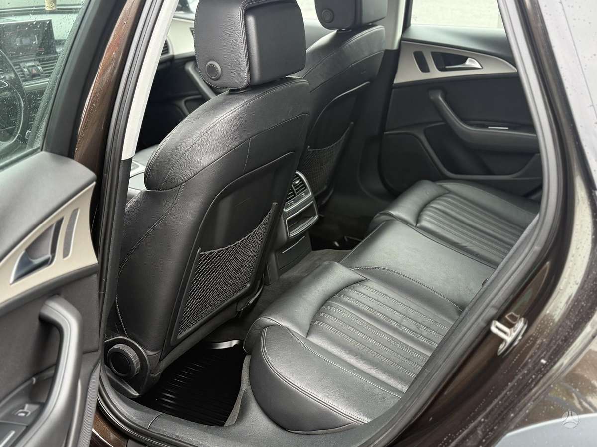 Audi A6 allroad, 3.0 l., wagon