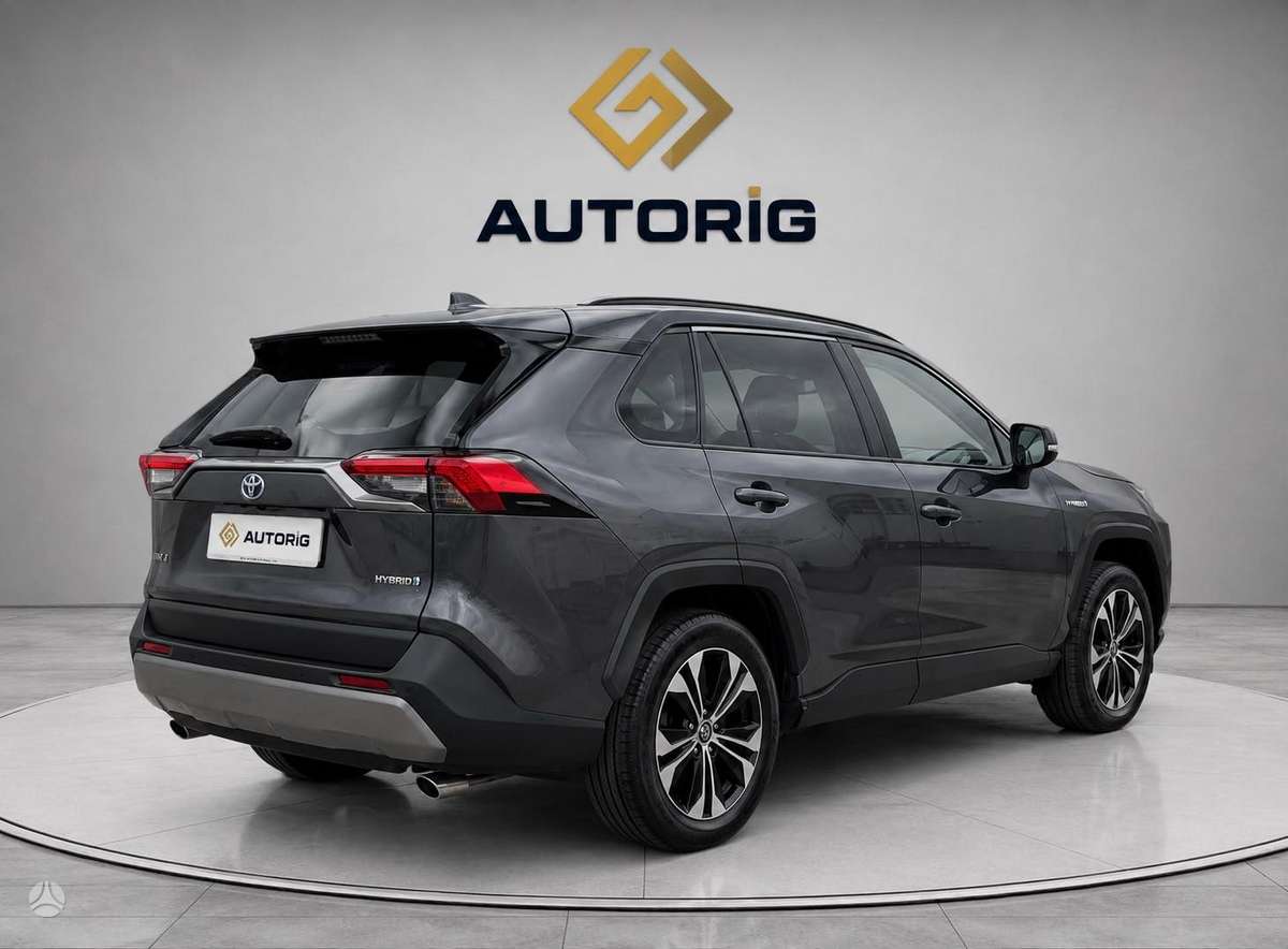 Toyota RAV4 - 4