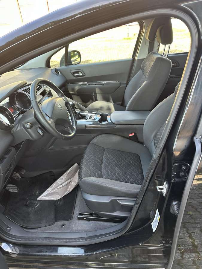 Peugeot 3008 - 9