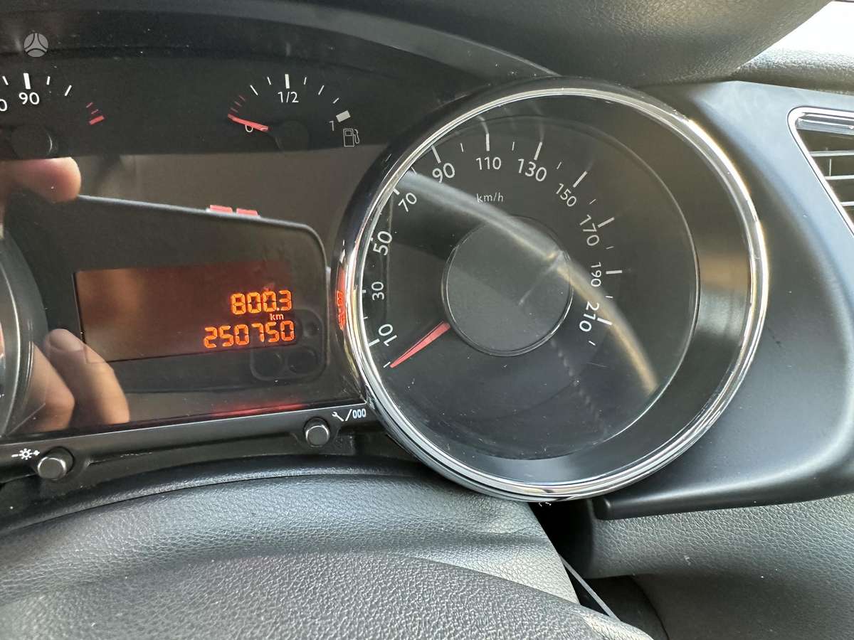 Peugeot 3008 - 10