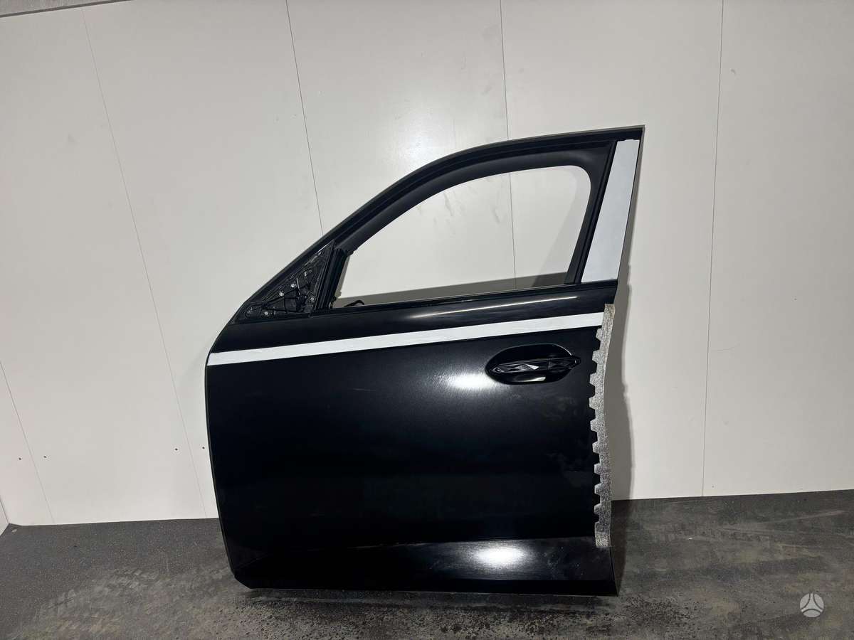 BMW XM kėbulo dalys