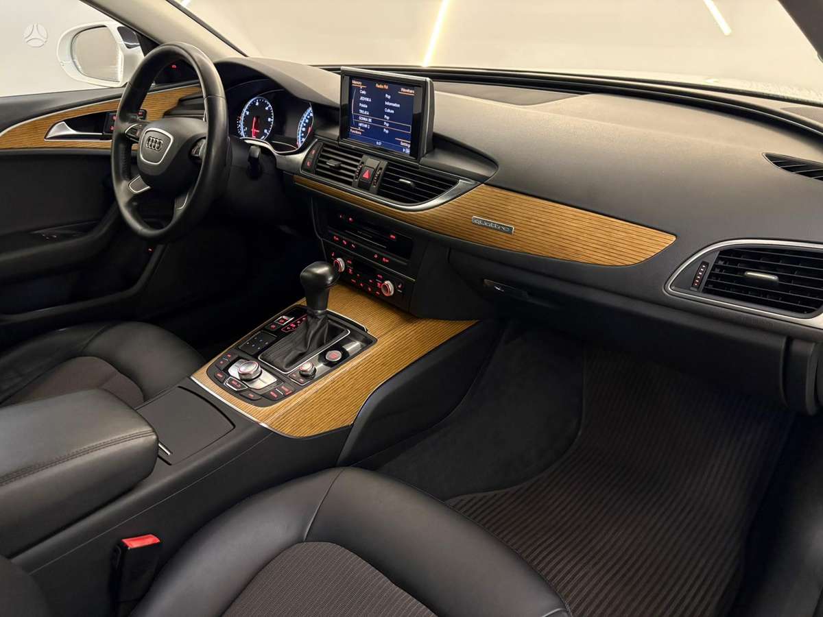 Audi A6 allroad, 3.0 l., Универсал