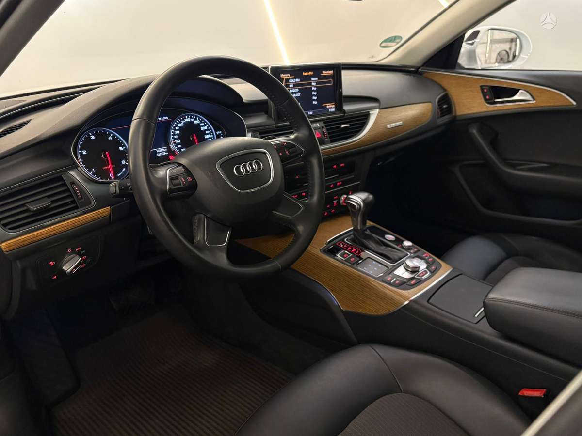 Audi A6 allroad, 3.0 l., Универсал