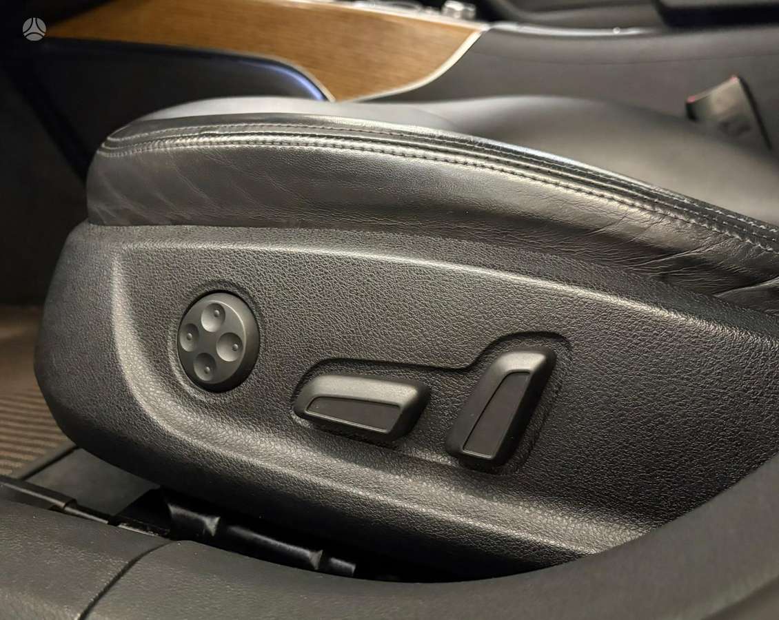 Audi A6 allroad, 3.0 l., Универсал