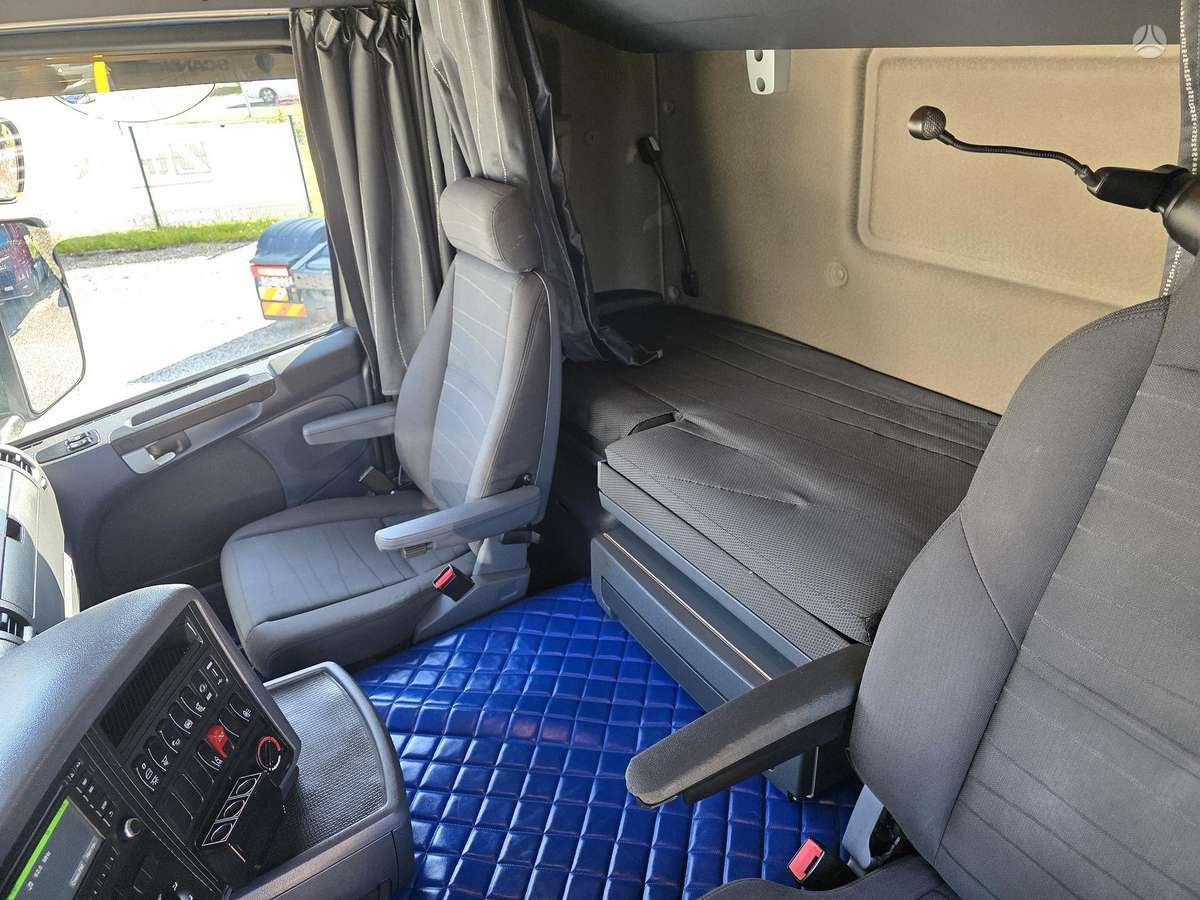 Scania G450 Euro6 6x2 +SMART 2, double sleeper