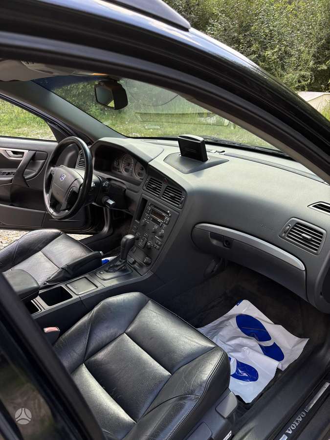 Volvo V70, 2.4 l., wagon