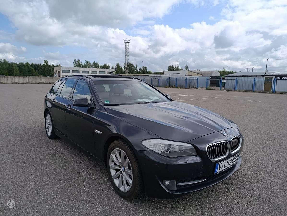 BMW 520, wagon
