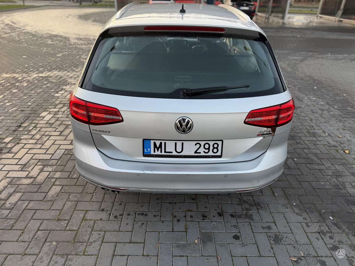 Volkswagen Passat - 6
