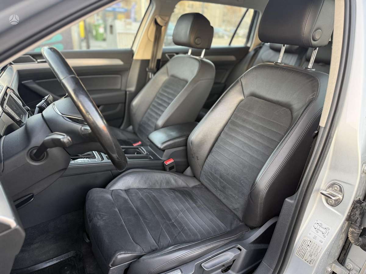 Volkswagen Passat - 10