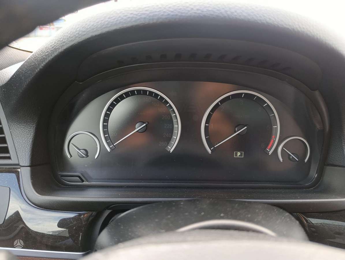 BMW 520, Универсал