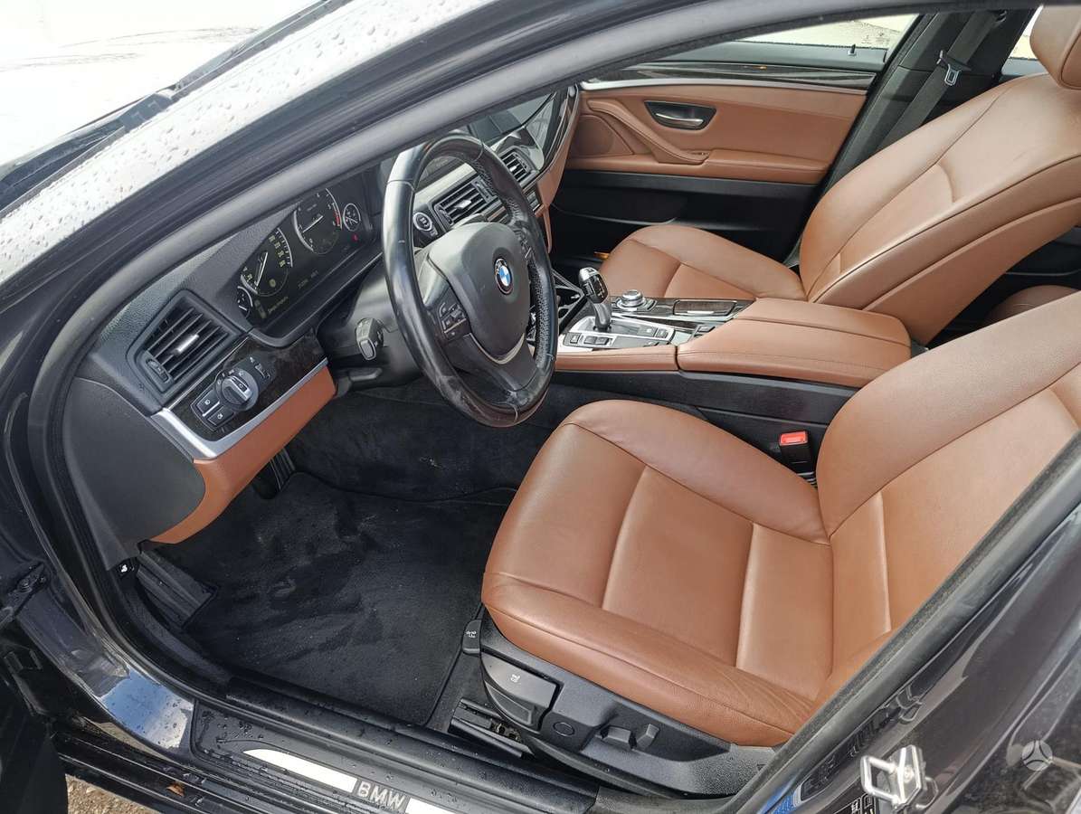 BMW 520, Универсал