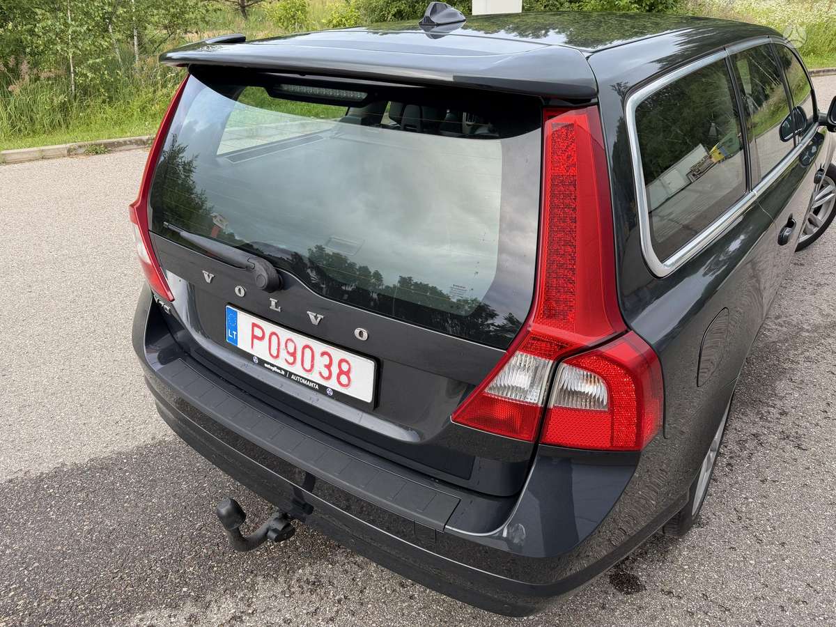Volvo V70, 2.0 l., Универсал