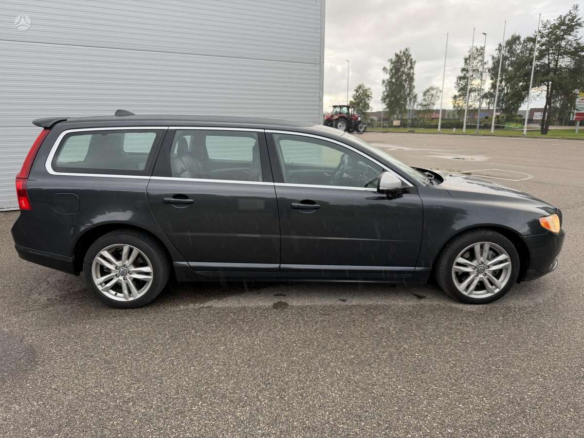 Volvo V70, 2.0 l., wagon