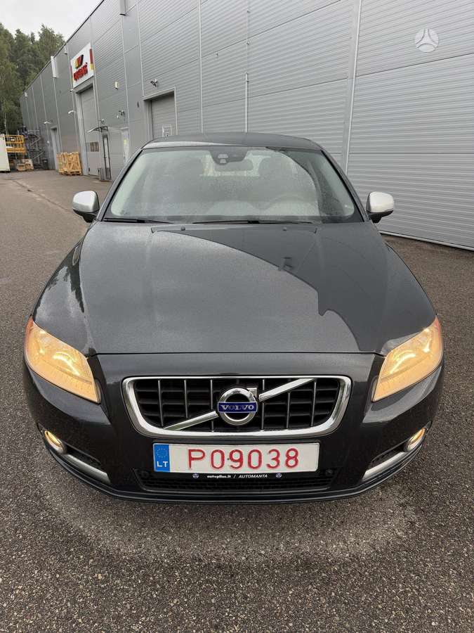 Volvo V70, 2.0 l., Универсал