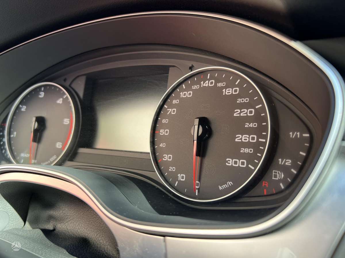 Audi A6, 3.0 l., universalas