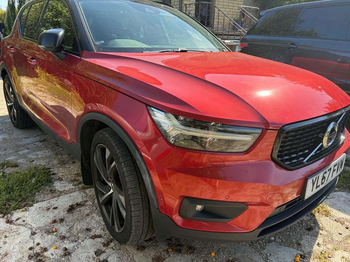 Volvo XC40