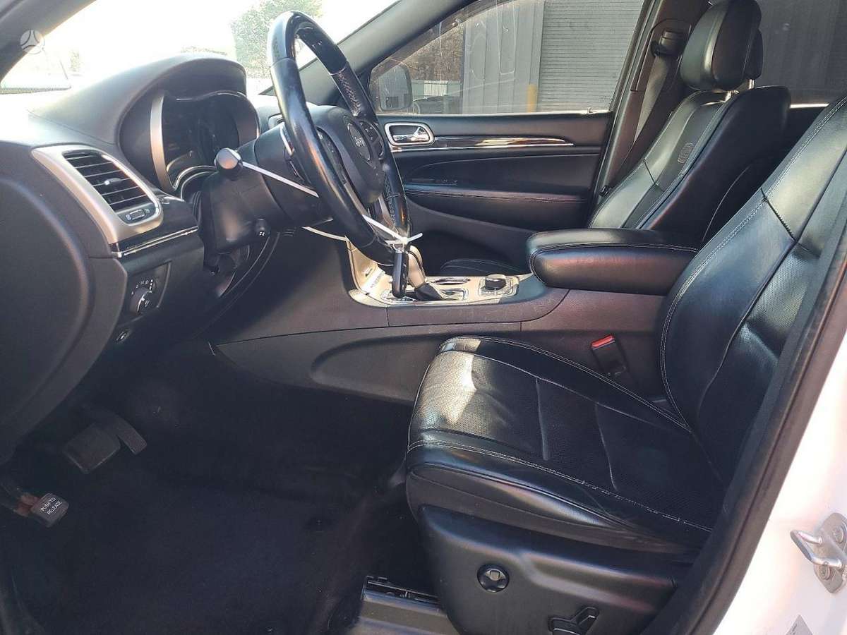 Jeep Grand Cherokee Spalva pw7
