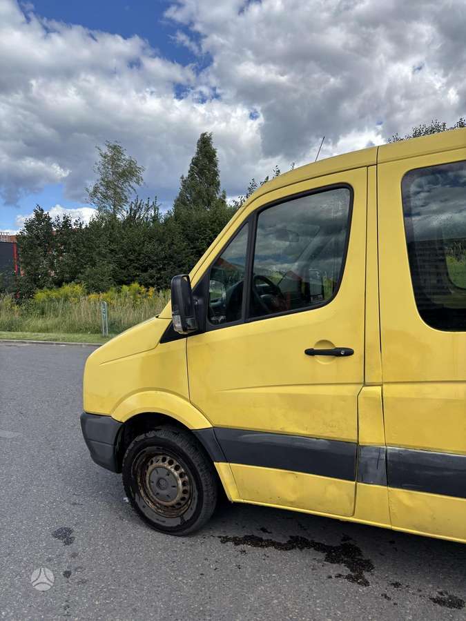 Volkswagen Crafter - 11