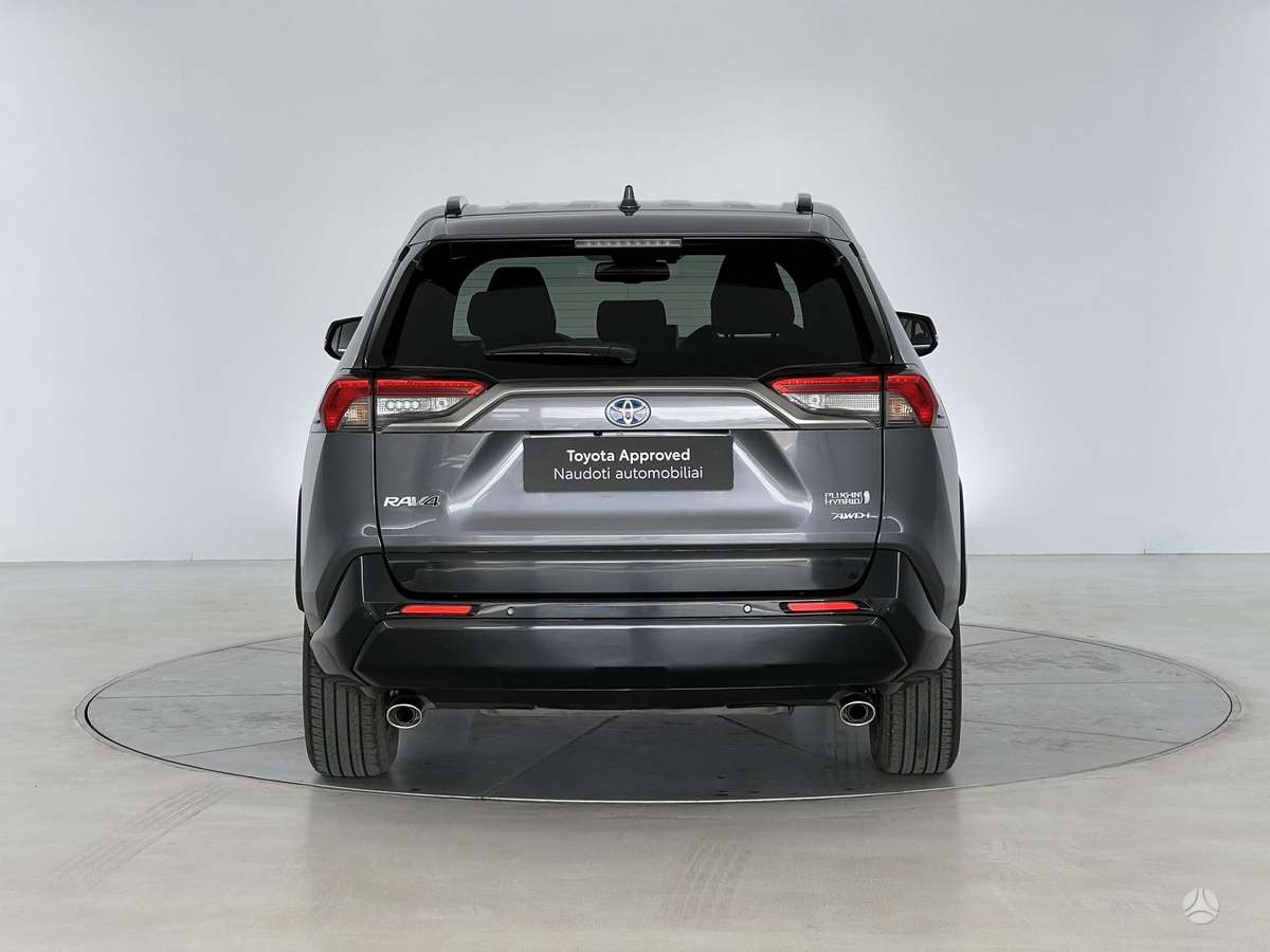 Toyota RAV4 - 4