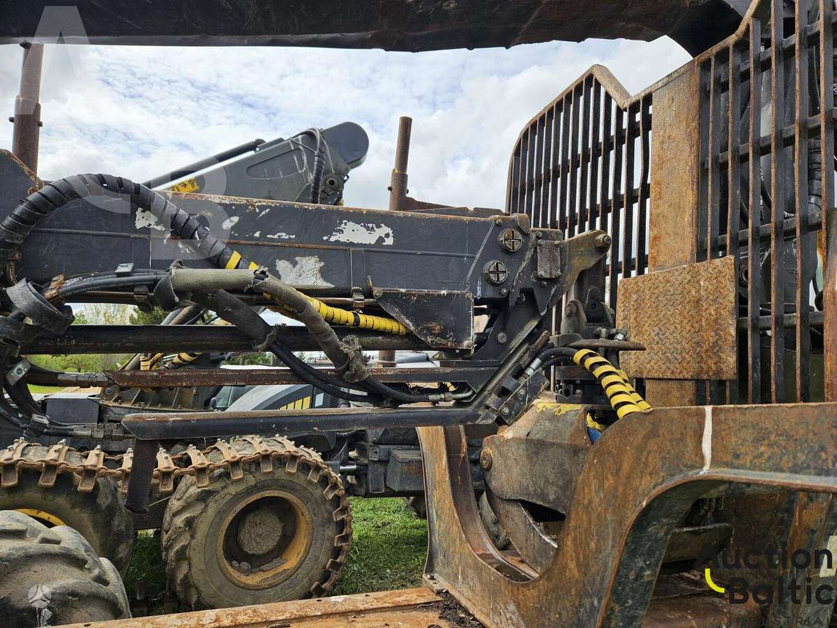 John Deere 1010 E, forwarders