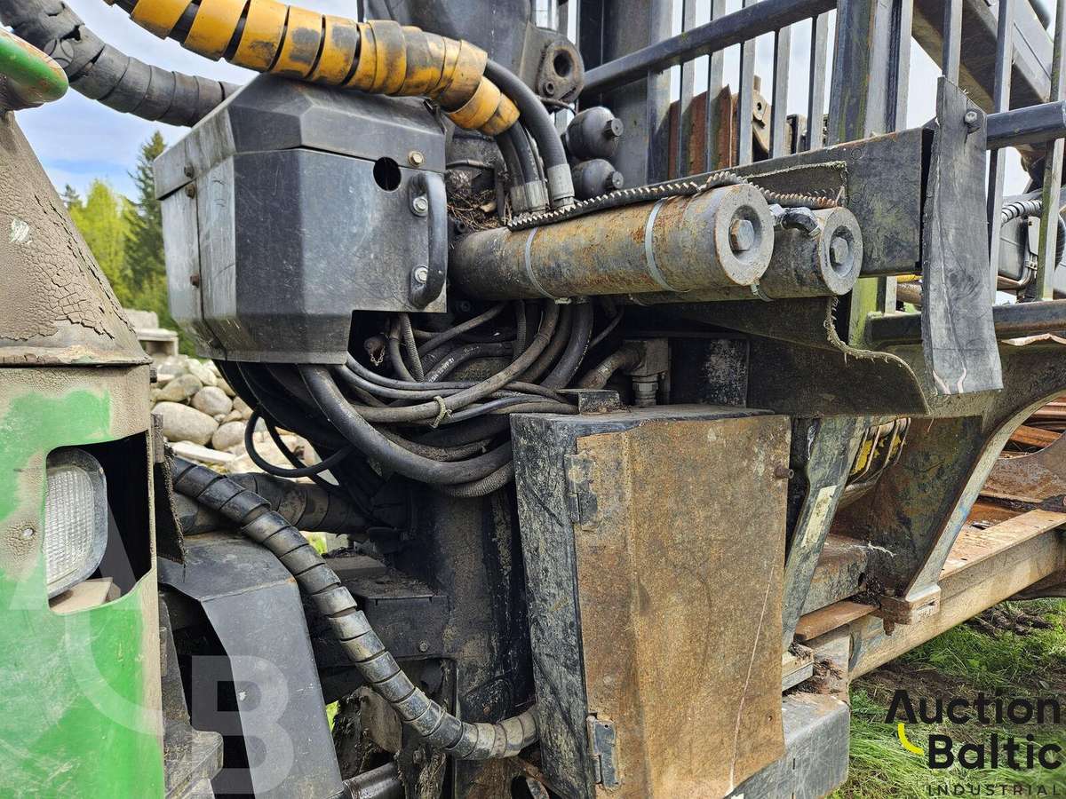 John Deere 1010 E, forwarders