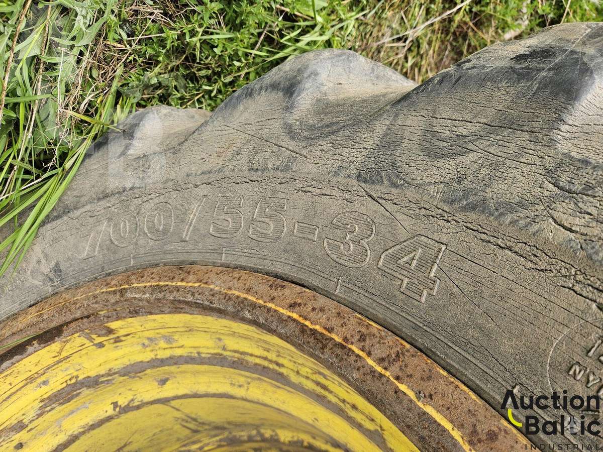 John Deere 1010 E, forwarders