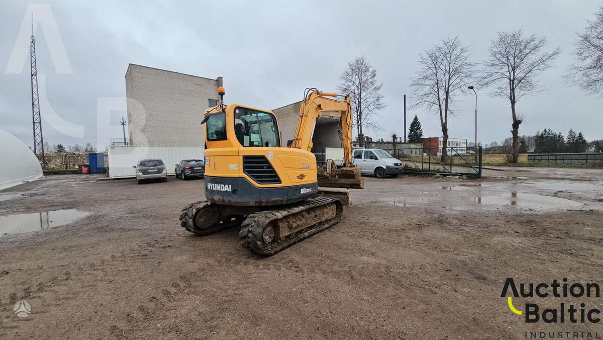 Hyundai Robex 80 CR-9, мини-экскаваторы