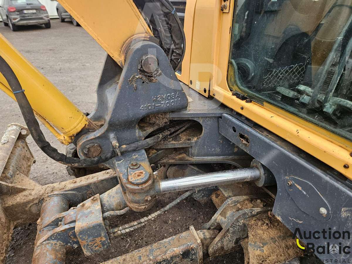 Hyundai Robex 80 CR-9, мини-экскаваторы