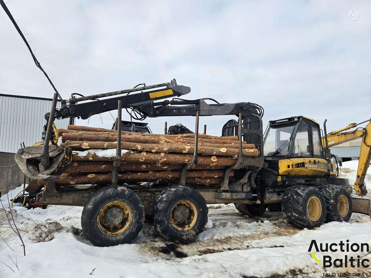Ponsse WISENT 8W, forwarders