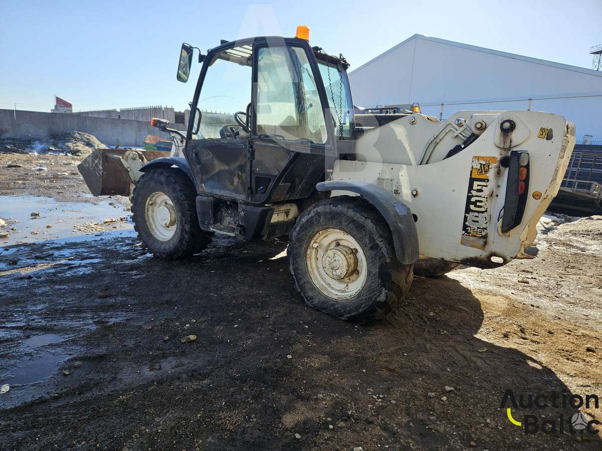 JCB 535-125, forklifts