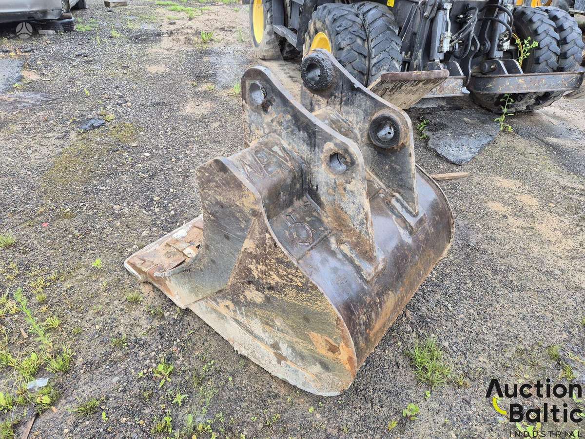 New Holland MH 3.6, экскаваторы