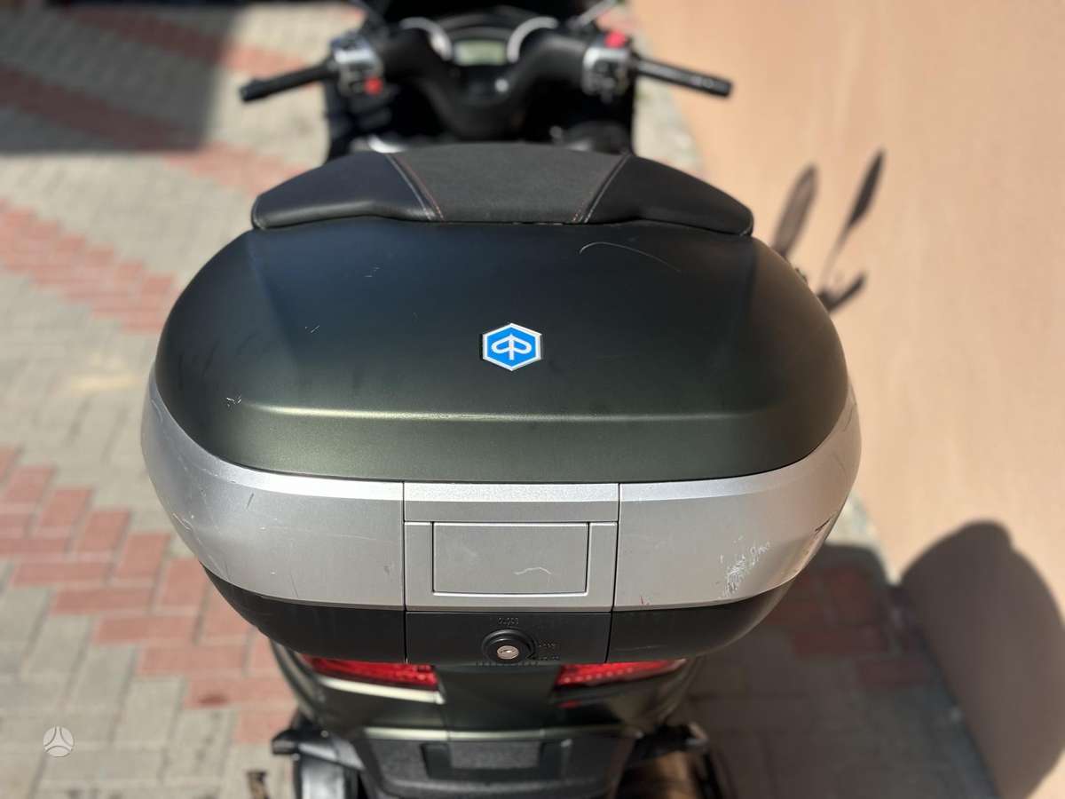 Piaggio MP3 500cc, tricikli