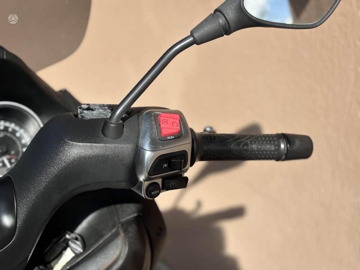 Piaggio MP3 500cc, triračiai