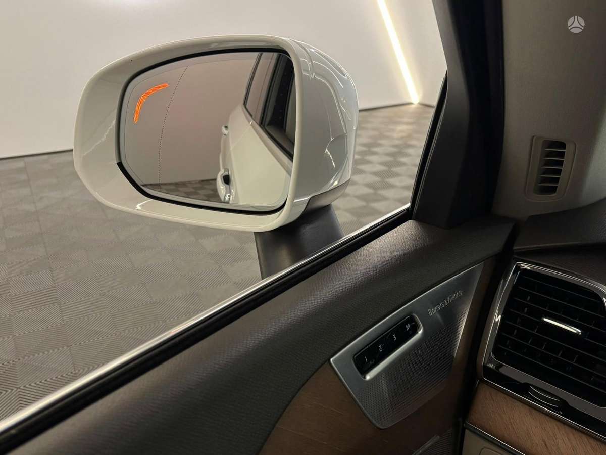 Volvo XC90 - 5