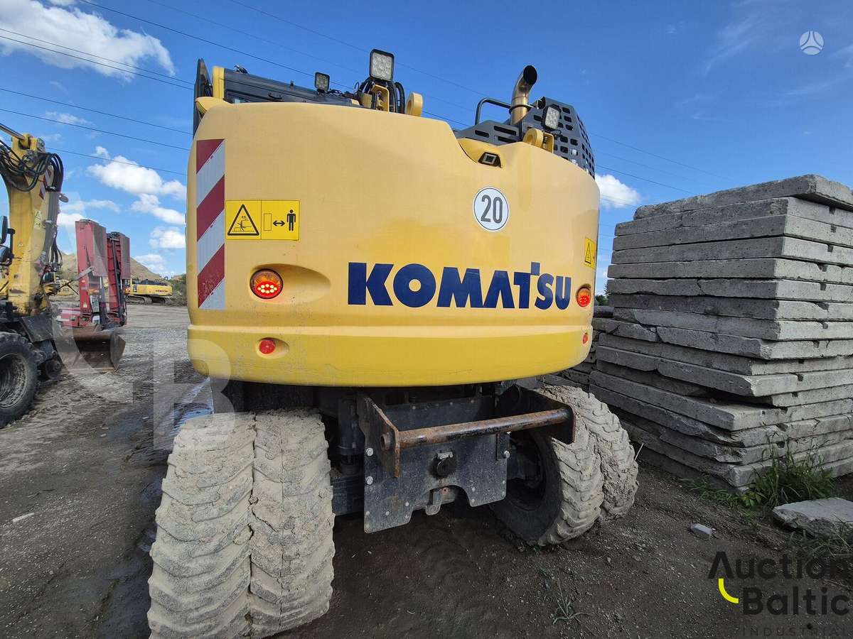 Komatsu PW148, ekskavatori