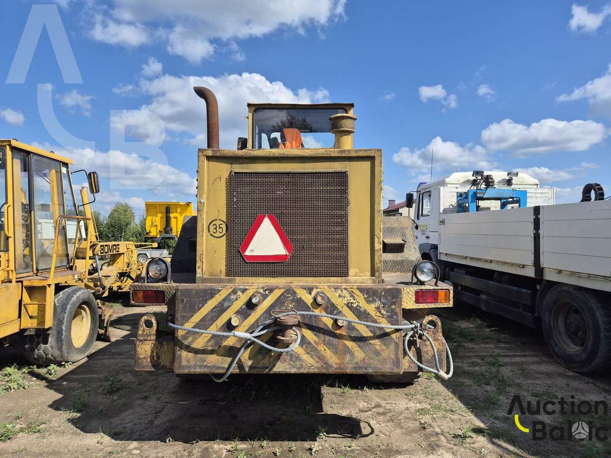 -Kita- Ł-34, frontal loader