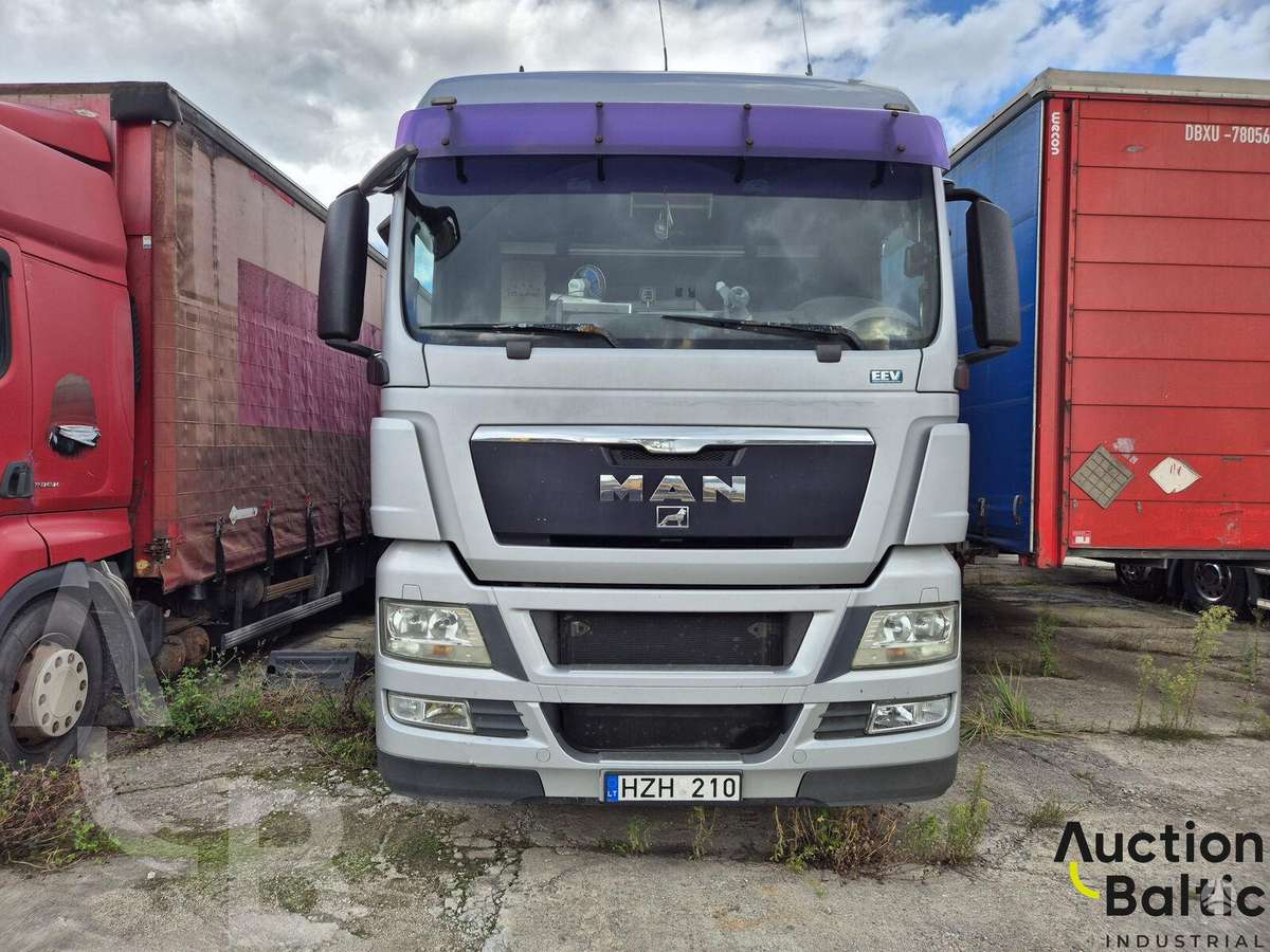 MAN TGX24.400, бортовые с шторами